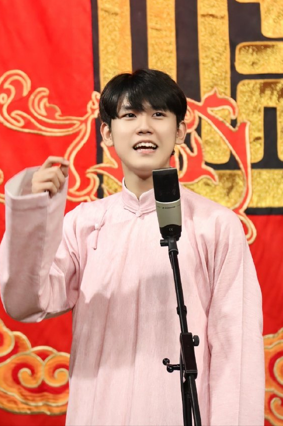 德云社于子淇被曝私生活混乱男方软饭硬吃粉丝却替其喊冤