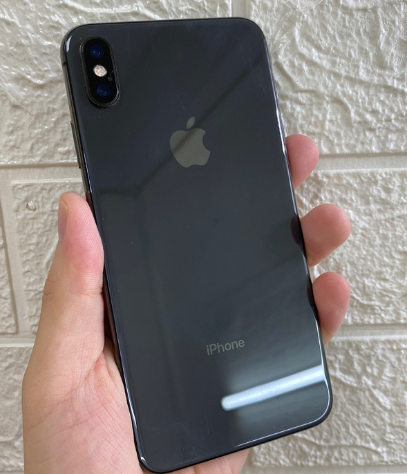 网友3800元买二手iphonexsmax验机发现了大问题