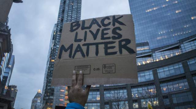 将黑人标注为 灵长类动物 脸书的假管理和真歧视 全网搜