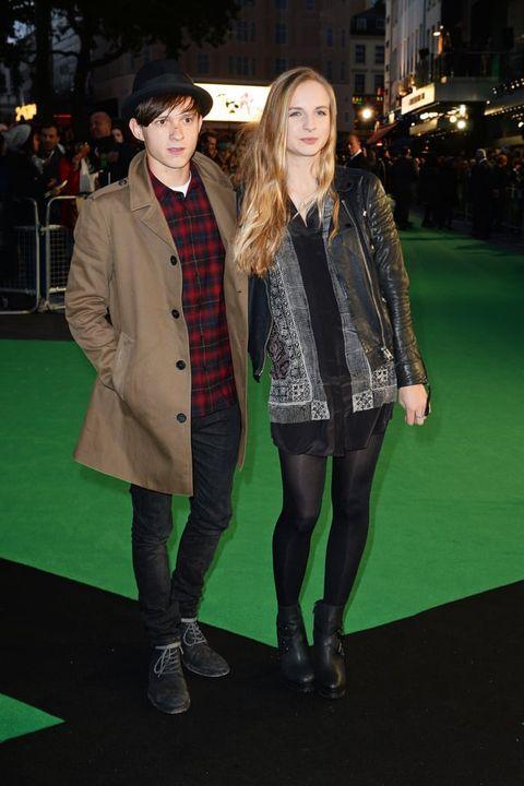 2015年6月,荷兰弟被官宣成为新一任蜘蛛侠扮演者,elle lotherington发