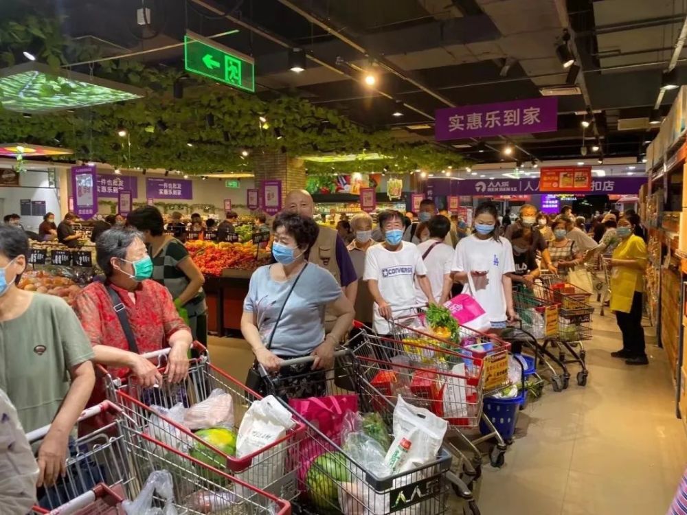 人人乐入局仓储会员店