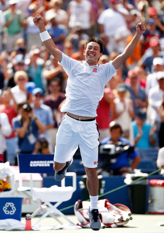 4场胜利,不过最大障碍总理和紫薇还在,goat之争克耶高斯只认可费德勒!