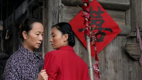 大爱清尘卖夹馍的尘肺妈妈人间风雨疾餐车撑起家