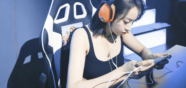 电竞女主有了|谭松韵|杨幂|angelababy|迪丽热巴|宋茜