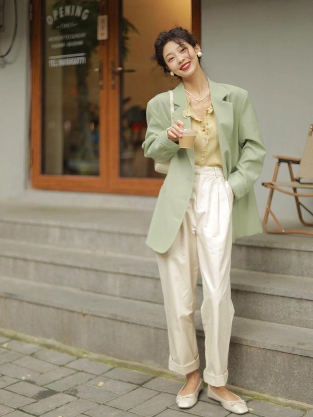 港式复古怎么穿注意四个问题让你穿得更时髦