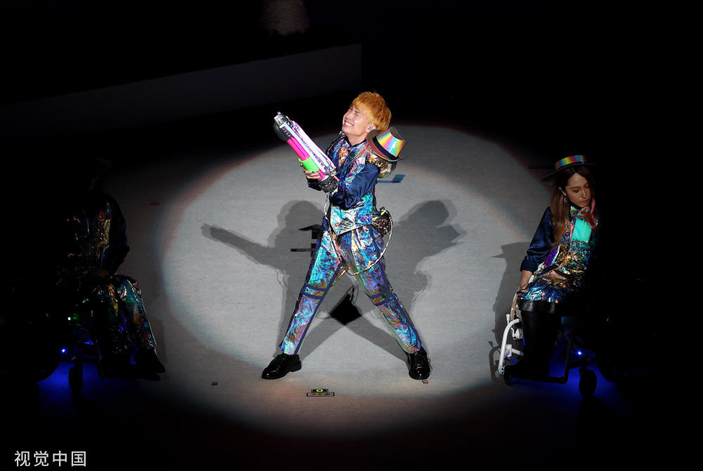 组图:残奥会闭幕式举行 和谐之声奏响东京