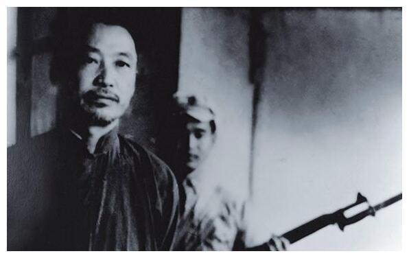 他是功德林战犯所唯一的一位上将,比王耀武还牛,后来过得如何?