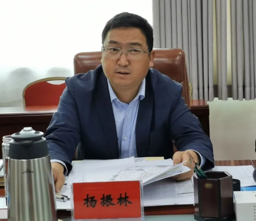 9月3日,州政府副州长,县委书记杨振林主持召开近期