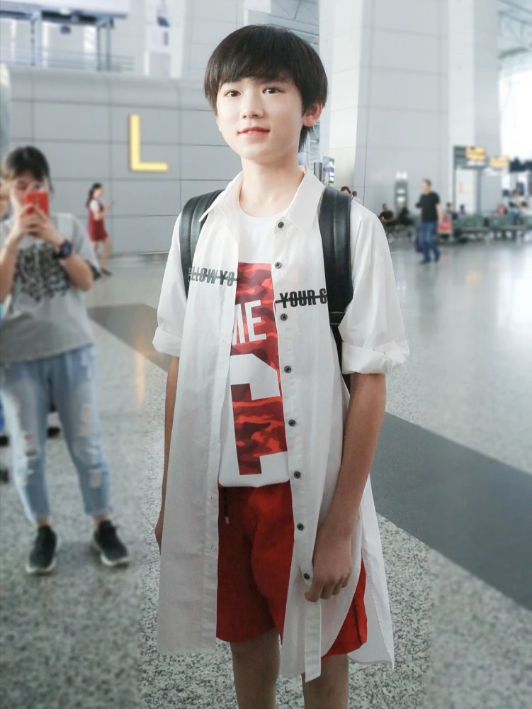 宋亚轩幼崽可爱头像壁纸