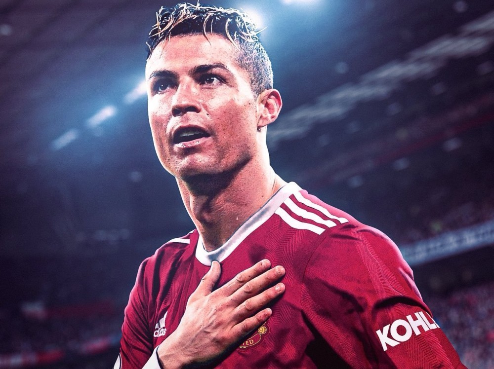 c罗回归竟是双刃剑7号球衣成曼联摇钱树红魔太子迎接新挑战