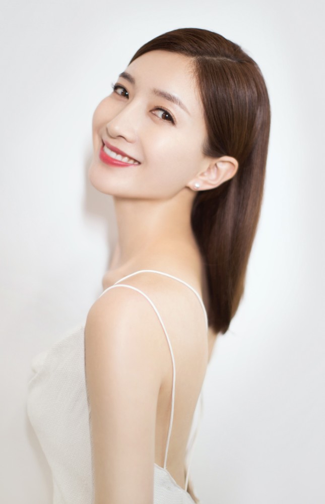 江疏影高清动人美脸写真