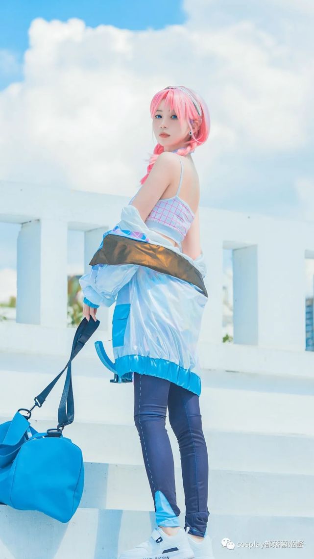 cos:明日方舟蓝毒cos正片@摇曳薄荷