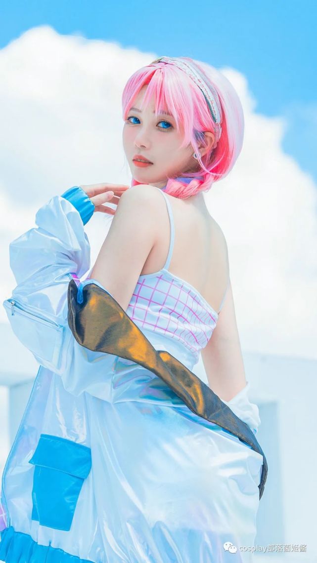 cos:明日方舟蓝毒cos正片@摇曳薄荷