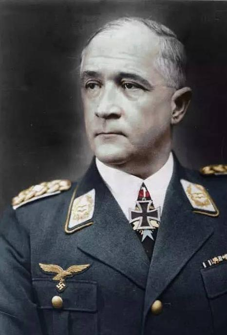 空军元帅里希特霍芬在保卢斯受挫后,企图控制第六集团军的野心