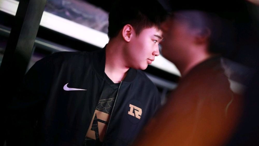 rng打野wei专访我和小虎很难被击败s赛上会好好发挥