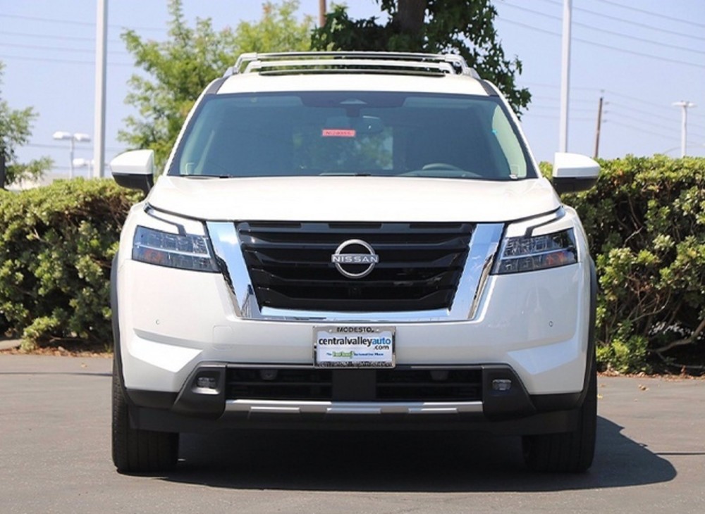 日产全新"小途乐"上市!起售不足二十万,车长超五米标配v6 9at