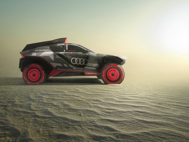 奥迪rs q e-tron剑指2022达喀尔,眺望2030电动时代|奥迪rsqe-tron
