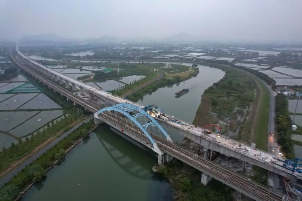 湖杭铁路德清段全面贯通!|率先打造"无差别城乡"