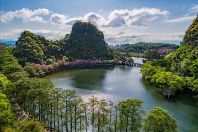 桂林美景：象鼻山，七星岩，两江四湖，哪个更迷人？