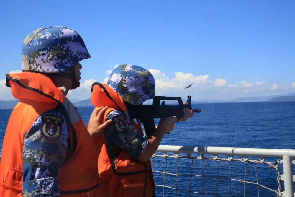 热浪奔涌南海练兵鏖战正酣