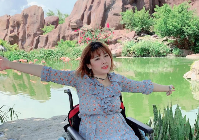 海归硕士孙晨璐:4年前,因车祸高位截瘫,今成时尚博主红遍网络