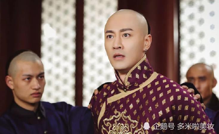 乾隆问武将要何赏赐 一个要美人一个要官 二人下场截然相反 腾讯新闻