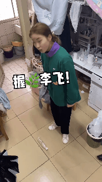 聊一聊热搜出圈月入70万的七颗猩猩