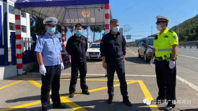 安全重于泰山王乐刚深入一线检查保障边境稳定道路交通安全