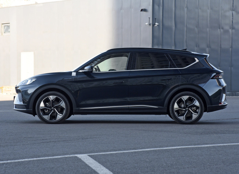 試完特斯拉model Y 最後選瞭極狐阿爾法t 自動泊車功能真好用 03goodcarok