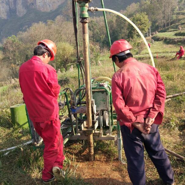 王陵隱藏在山中60多位專家動用10餘種儀器沒找到老漢一句話搞定