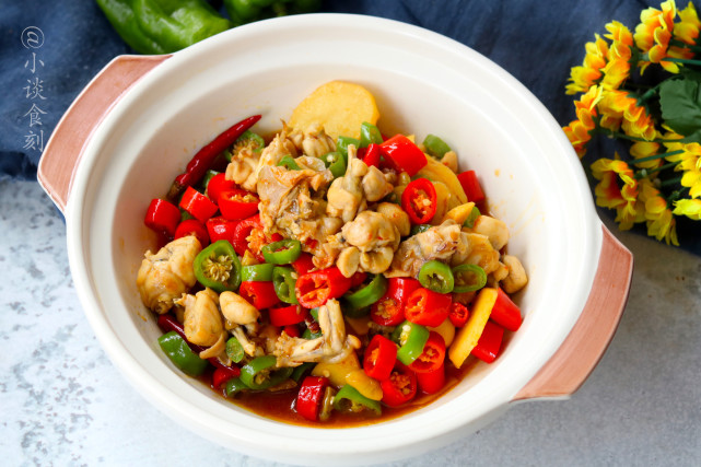 请湖南朋友吃饭,做了一个"招牌菜",结果他懵了,边吃边流汗