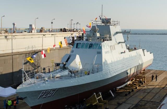 阿联酋falaj 2近海隐身巡逻艇,意大利设计建造的土豪装备