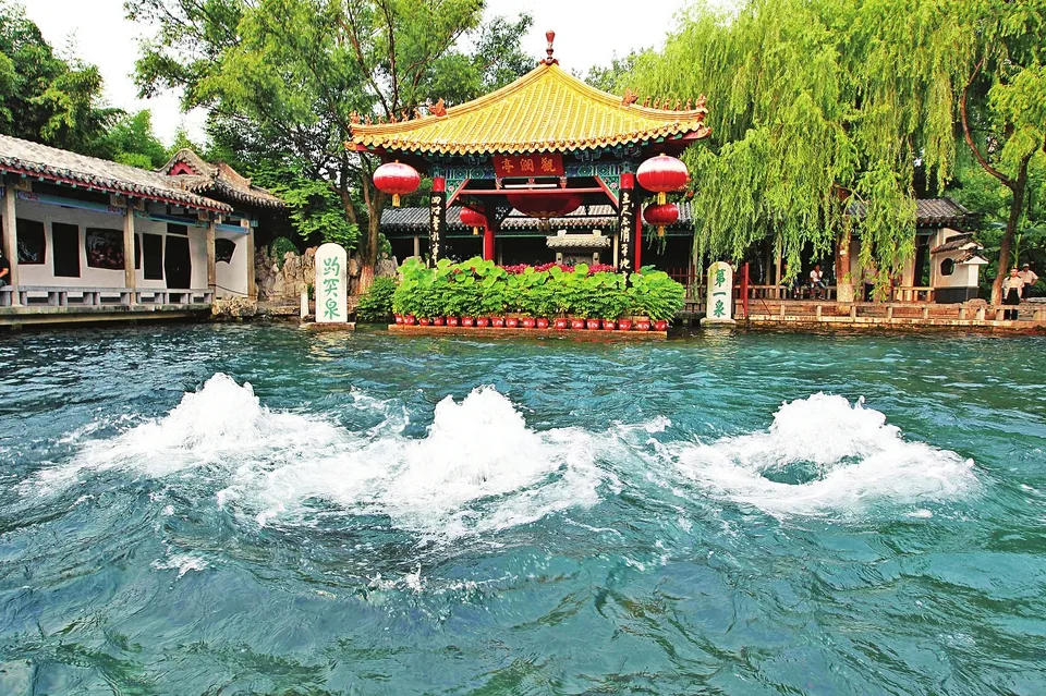 这些照片,记录了趵突泉复涌18年来的风采!_腾讯新闻