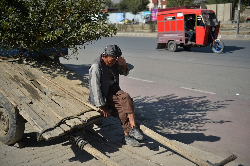 美军撤离喀布尔一周：希望庆祝的枪声是阿富汗最后的枪声油炸蛎蝗线索