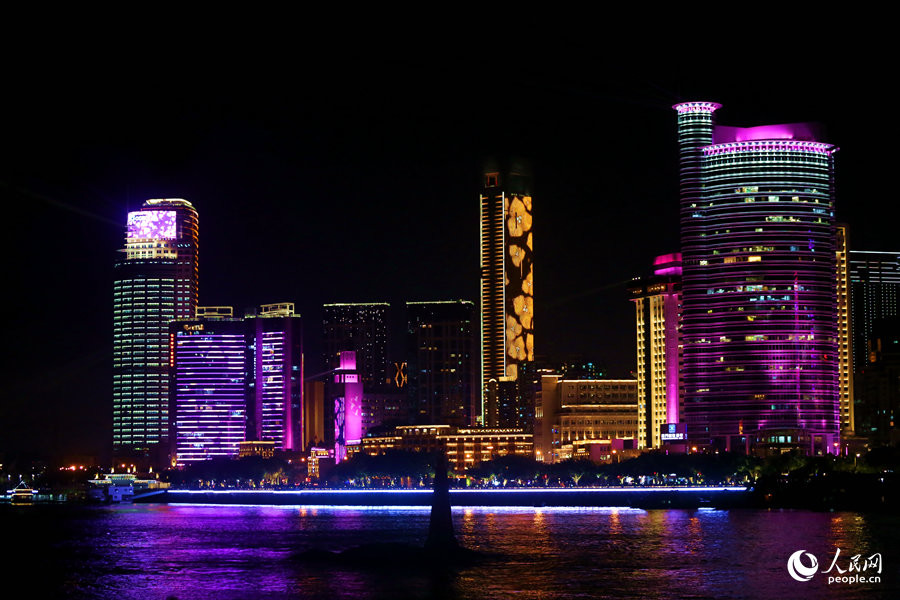 再次刷新颜值!厦门绝美灯光秀迎投洽会