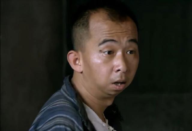 "丑角"巨兴茂:从无名配角到亿万名导的心酸历程