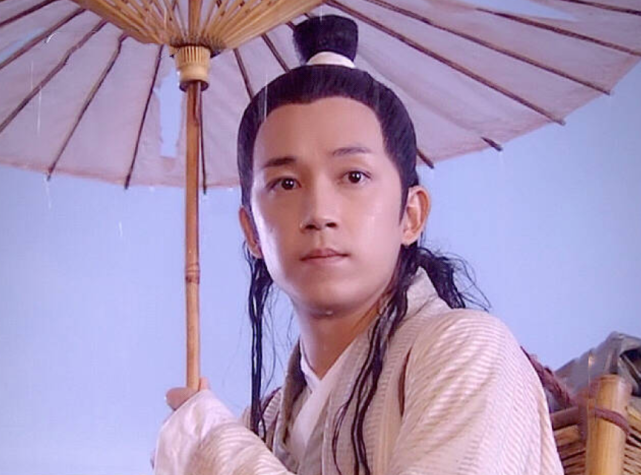 谁说扁头一定长得丑这5位明星告诉你扁头星人也能有超高颜值