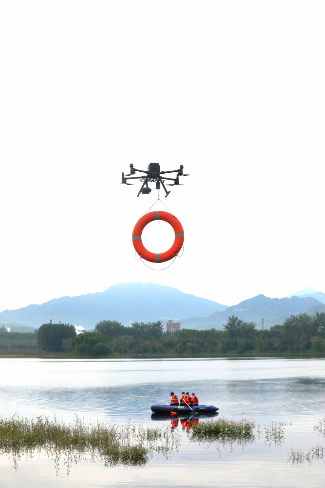 【图片新闻】水上救援,应急处突……河南警用多功能无人机"助阵"_腾讯