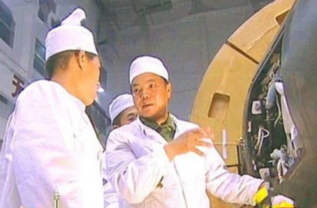 大汉奸沃维汉出卖国家绝密情报审判时态度很嚣张