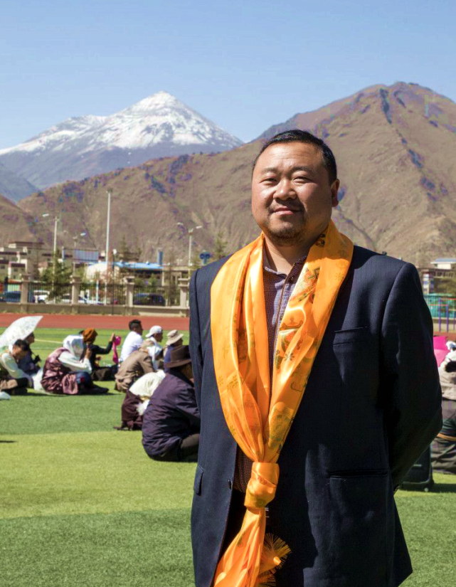 遇见最美刘仁海跨越千里他在雪域高原洒满格桑芬芳