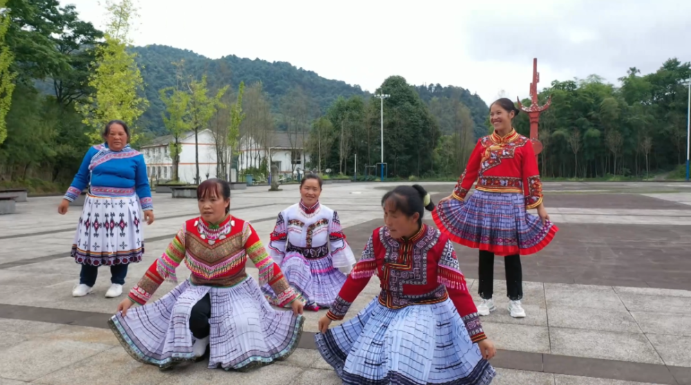 绥江县罗坪小学图片