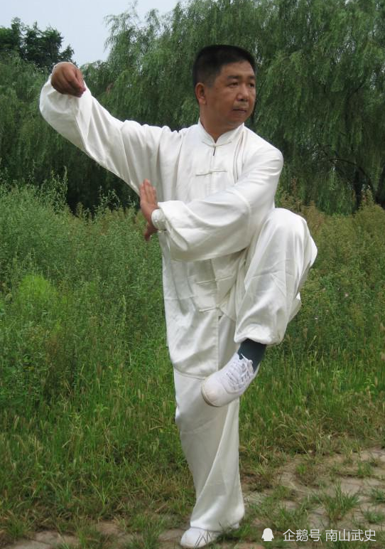 （李向东）中国古代著名武术社社长之职——胡耀贞