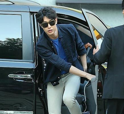 韩星朴敏雨车祸三年后近照首曝光仍靠轮椅生活目光显呆滞