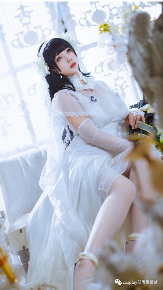 cos少女前线95式洋桔梗与她的季节cos正片魅瞳