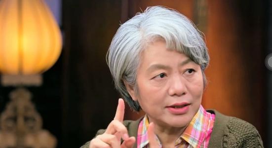 李玫瑾和青春期的孩子说话绝不能较劲儿你得多用技巧