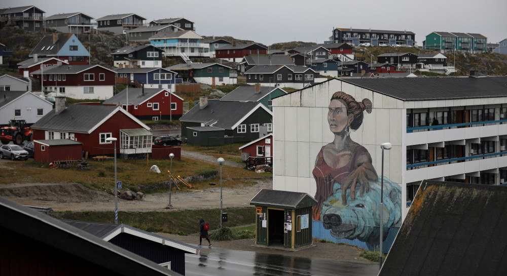 外代一线走进格陵兰岛首府努克