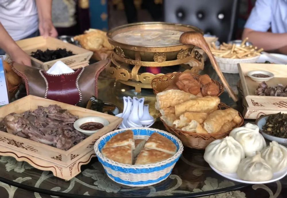 内蒙古的早茶比正餐还硬,望周知_腾讯新闻