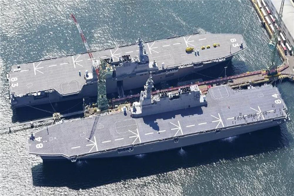 亚洲第四航母国诞生日本出云号年底正式服役可搭载18架舰载机