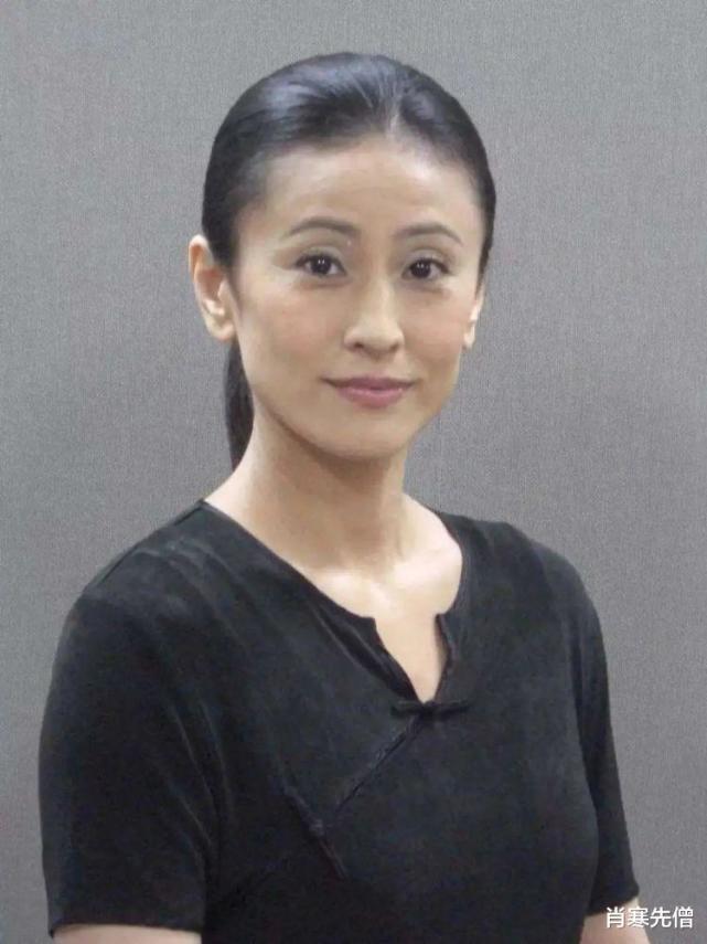 58岁的大岛由加利,30年前嫁给郑浩南,出演《力王》大火,如今怎样了?