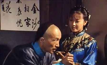刘统勋时任吏部尚书兼翰林院掌院学士,在父亲的影响下,已经32岁的刘墉